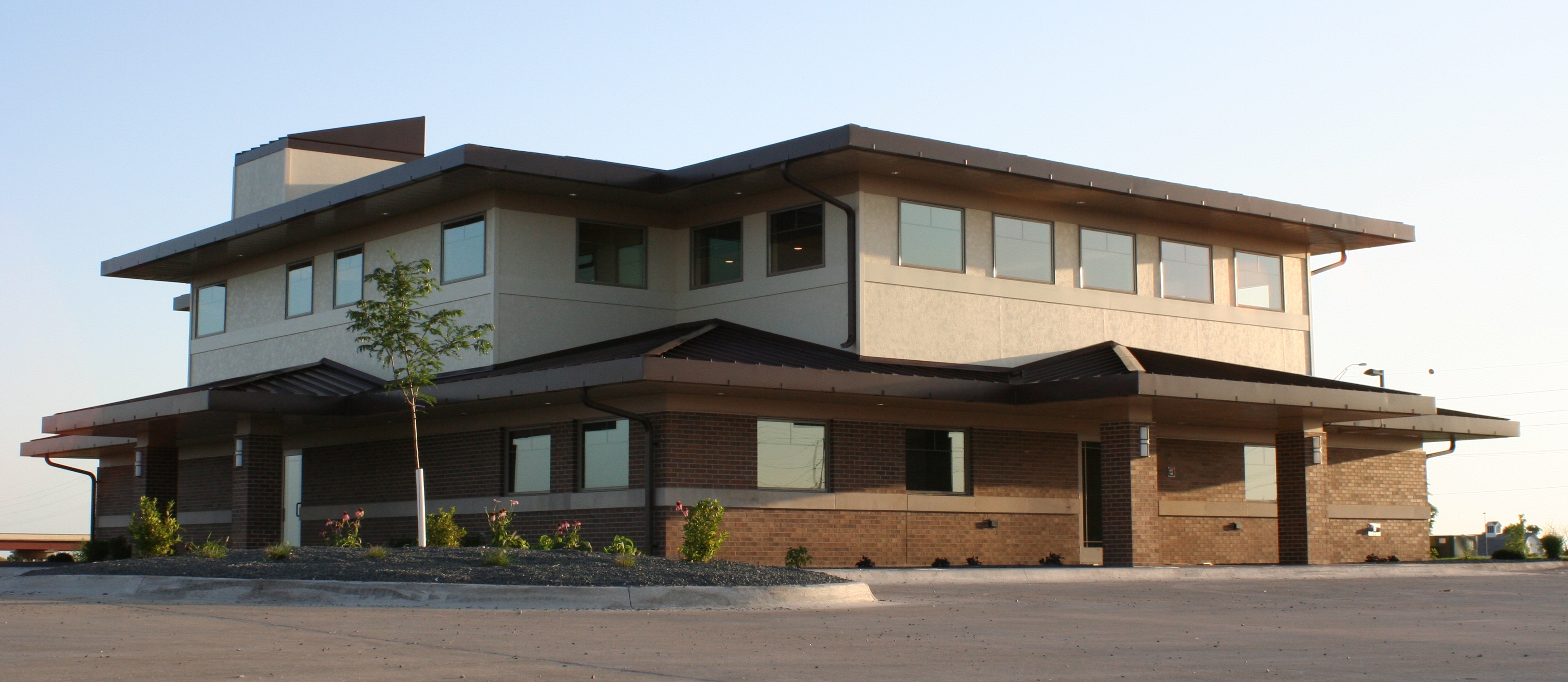 Pilot Grove Savings Bank Fairfield, Iowa branch location.